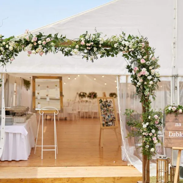 Kvetinová výzdoba Stan Ružindol