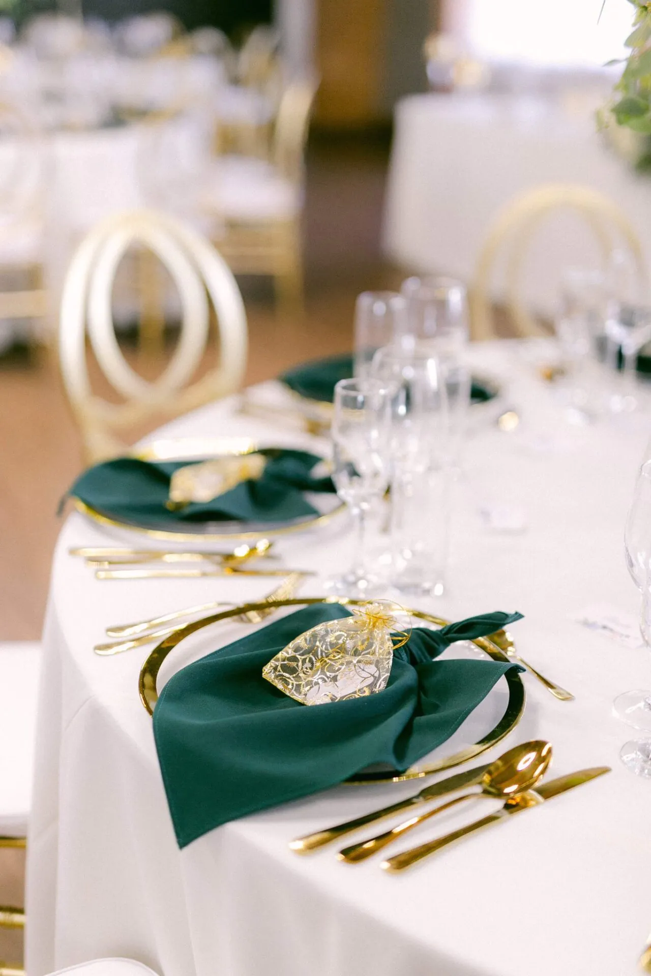 Zelený smaragdový príručník