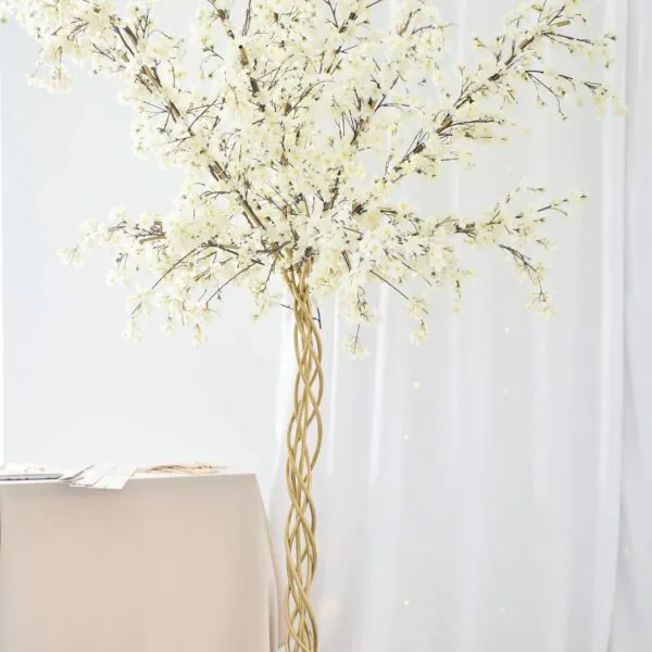 Čerešňový strom na zem